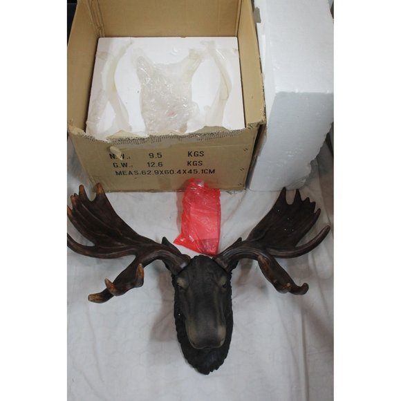 Emperor Moose Head Wall Hanging Statue Figure - Picture 1 of 11